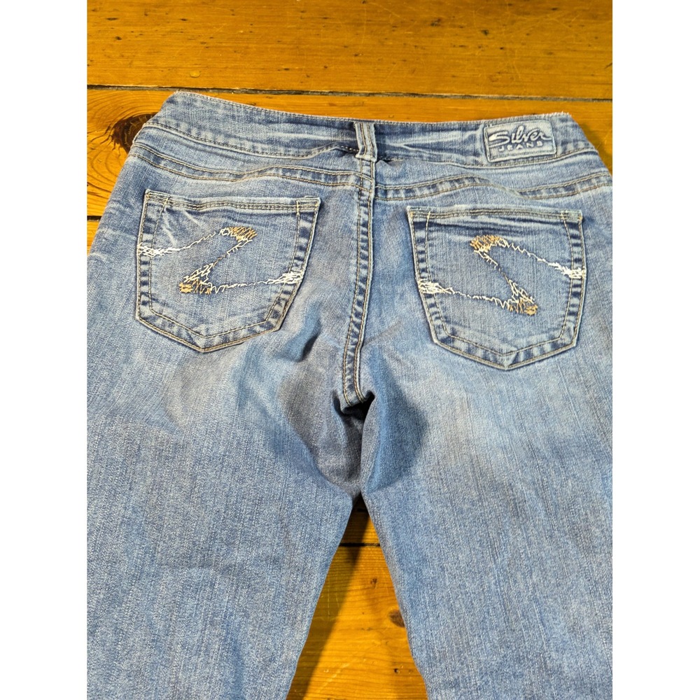 Silver Jeans Suki Capri Women Size 29 Bootcut Light Wash Denim Jeans‎ Med Wash - Picture 6 of 11